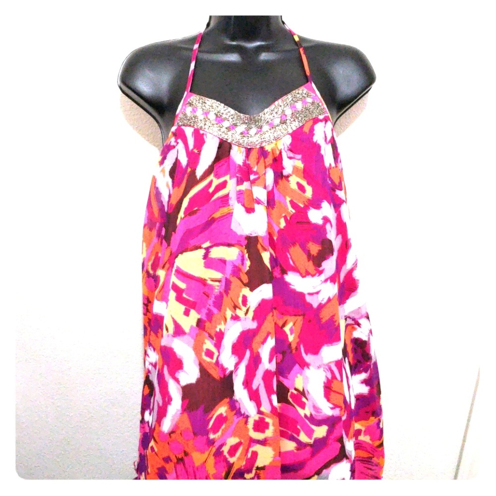 Gorgeous halter top, open back.